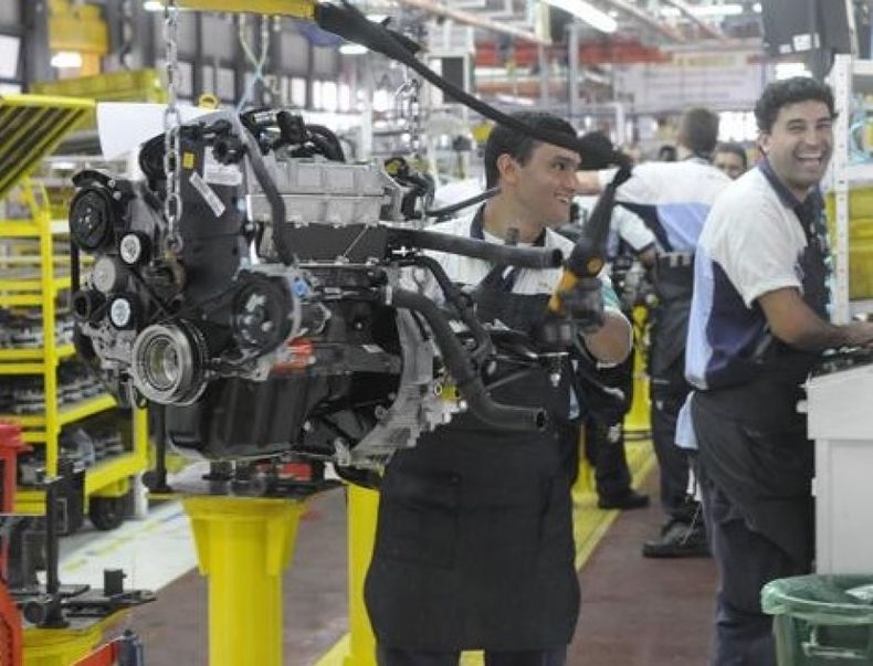 La venta de autopartes sufrió una merma de 10% en el primer trimestre