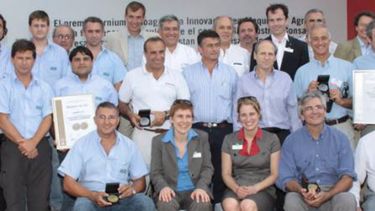 Medallas de oro y de plata para innovadores en maquinaria agrícola