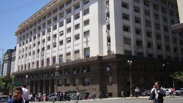 El Ejecutivo ya emitió deuda por más de $226.000 millones en 2014