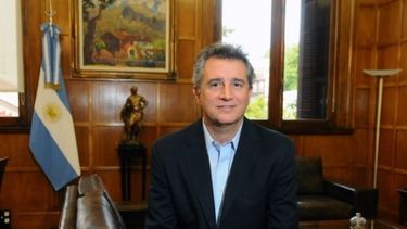 "El dólar alto en la Argentina ha sido siempre un atajo"