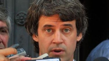 Prat Gay amplió su denuncia contra el INDEC por "mentir descaradamente"