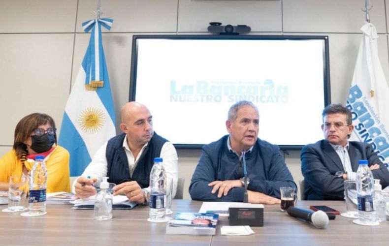 Bancarios cerraron paritaria con aumento del 60 por ciento