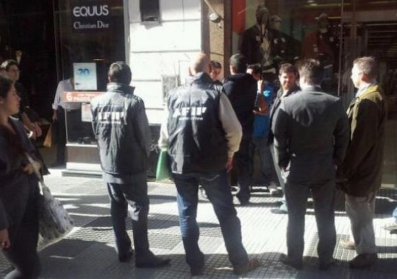 Anticipan que se podrá "fiscalizar y prevenir" operaciones de contado con liqui