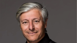 Horacio Llovet, creador de Nawaiam. Horacio Llovet, creador de Nawaiam.