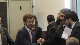 Jubilados recibirán bono y se aprobará la reforma previsional