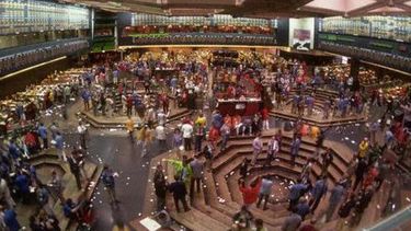 Cayeron los principales granos en Chicago