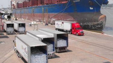 PYMES advierten sobre una posible apertura de la importación de azúcar desde Brasil