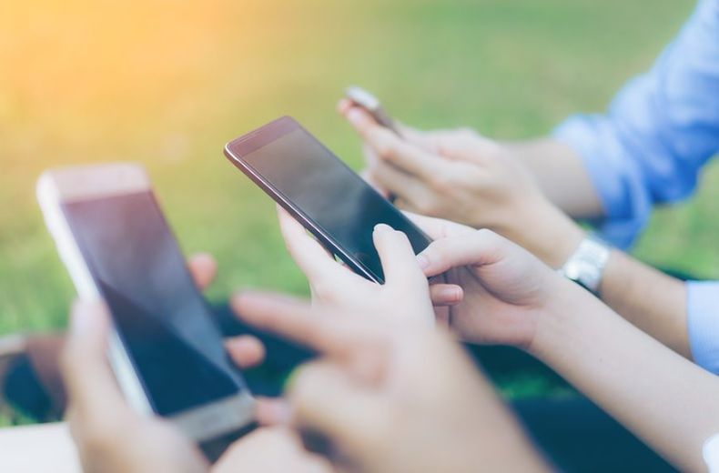 El fin del cobro del roaming entre países del Mercosur.