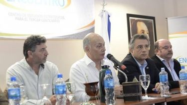 Proponen construir "una nueva realidad para el crecimiento del campo"