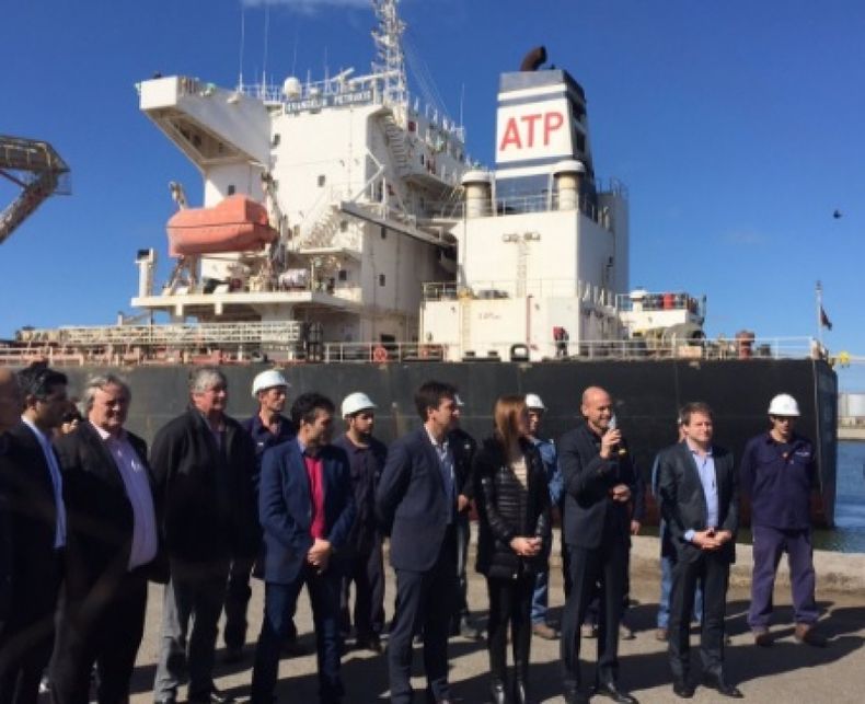 El Estado invertirá 200 millones de dólares en el puerto de Quequén
