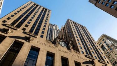 La soja sigue en alza y superó los US$ 420 en Chicago