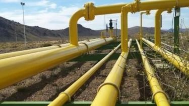 Autorizan exportaciones de gas y electricidad a países vecinos
