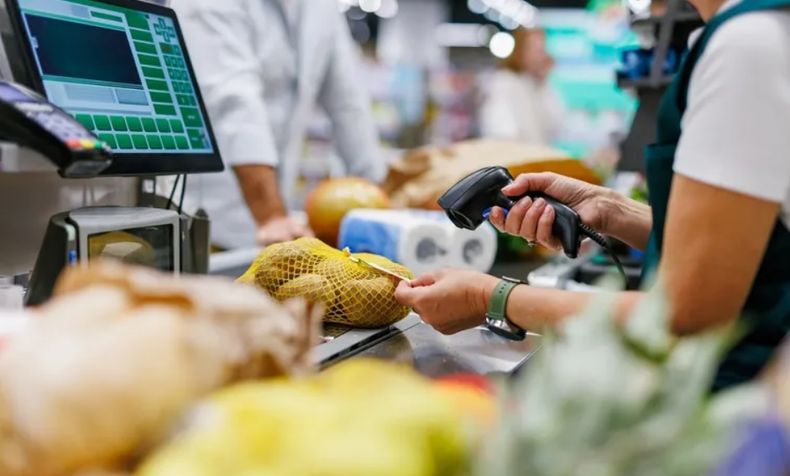 Los trabajadores del sector comercial.