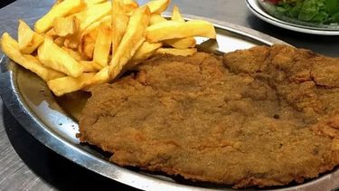 ¿Cuánto cuesta comer una milanesa?
