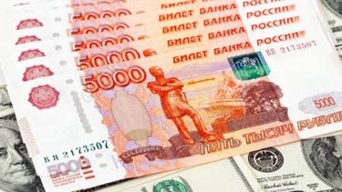 Rusia estudia la posibilidad de dejar de usar dólares para su comercio exterior