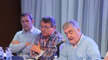 En Chubut no está garantizado el pago de salarios a estatales