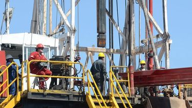 Los trabajadores de la industria extractiva.