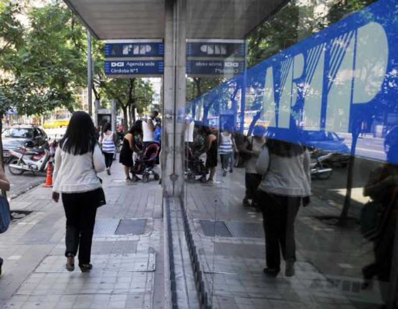 AFIP constató que unas 1.200 empresas utilizaron facturas apócrifas