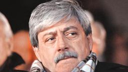 Eduardo Buzzi pidió un dólar a 26 pesos