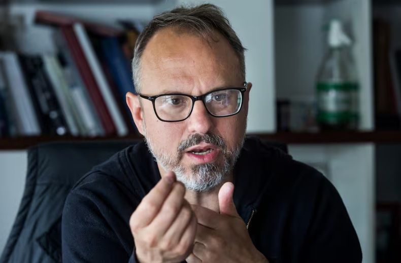 «Hay que dar guerra a la burocracia y los impuestos absurdos», intendente Diego Valenzuela