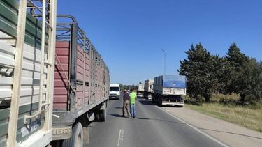 Logran acuerdo con los transportistas de carga y se acabó el paro