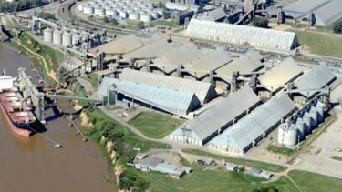 El 77% de los despachos agrograneles se efectuó en 2016 por el Gran Rosario