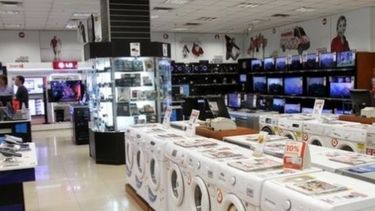 Comerciantes apuestan fuerte al plan oficial de 12 cuotas sin interés