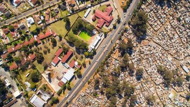 Remarcan que Sudáfrica es el país más desigual del mundo