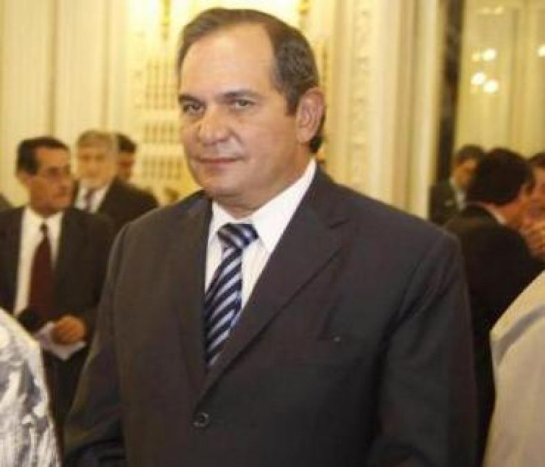 Alperovich quiere adjudicar obras públicas sin licitación por el impacto de la inflación