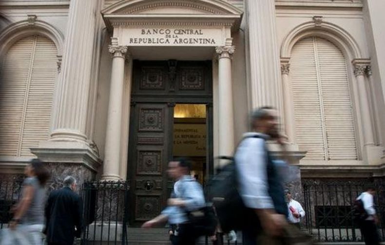 Sostienen que devaluación del yuan no perjudicará las reservas del BCRA