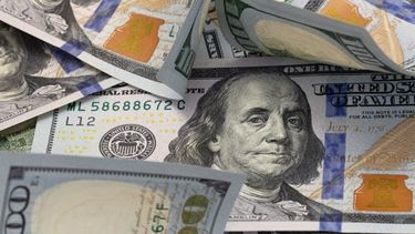 El dólar blue sube $370 en lo que va de 2024.