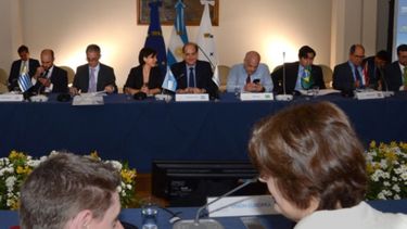 Discusión sobre "carnes y etanol" traba la concreción del acuerdo UE-Mercosur