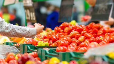 Los valores que se encuentran en las góndolas de los supermercados y las verdulerías.