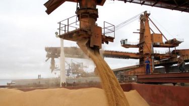 Día de altibajos para las materias primas en Chicago