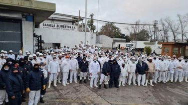 Peligran 10 mil puestos de trabajo por las restricciones en el sector cárnico