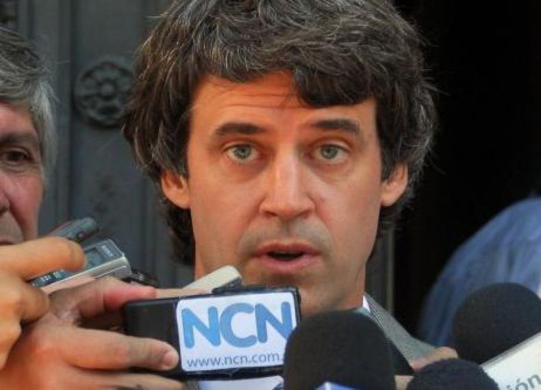 Prat Gay amplió su denuncia contra el INDEC por "mentir descaradamente"
