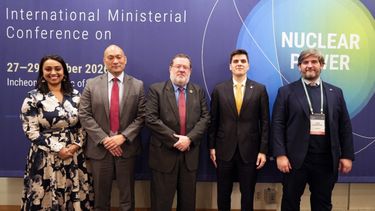 Los presentes en la reunión realizada en Corea del Sur.