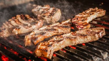 El consumo de carne vacuna continúa en mínimos mayores a un siglo