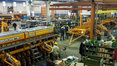 La sequía también afecta la venta de maquinaria agrícola