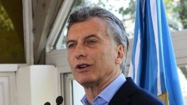 El Presidente le quitó relevancia a la suba del dólar