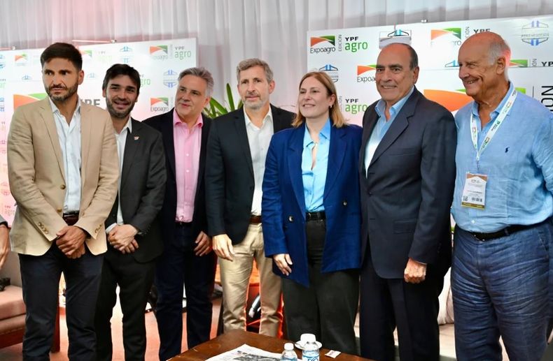 Los presentes en la muestra rural.
