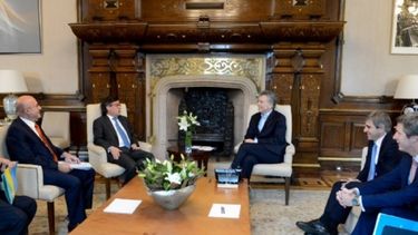 Argentina recibirá créditos por más de 900 millones de dólares