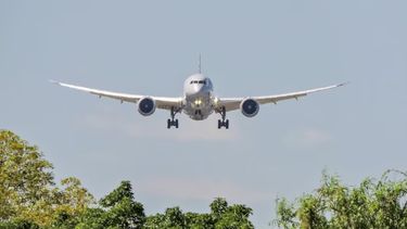 La optimización de la competitividad para las rutas aéreas federales e internacionales.
