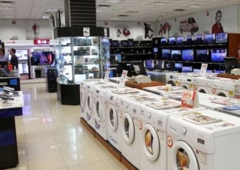 Comerciantes apuestan fuerte al plan oficial de 12 cuotas sin interés