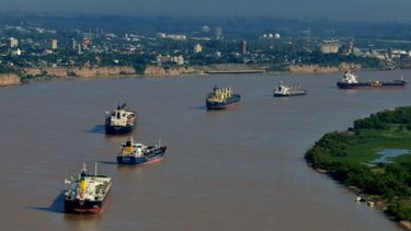 El Gobierno afirmó que la Hidrovía "ya no puede tener el modelo de los 90"