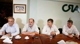 La Mesa de Enlace reclamó al Gobierno ocuparse de los problemas de agro