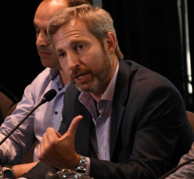 El Gobierno sigue presionando para descartar las "cláusulas gatillo"