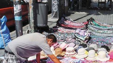 La venta callejera en CABA bajó más de 26% en marzo
