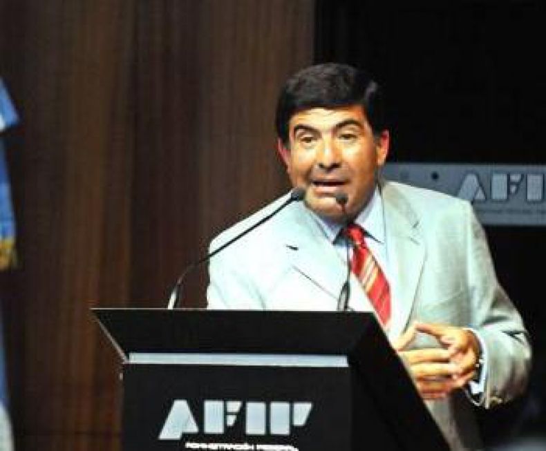 El titular de la AFIP fue sobreseído en la causa por irregularidades en la ONCCA