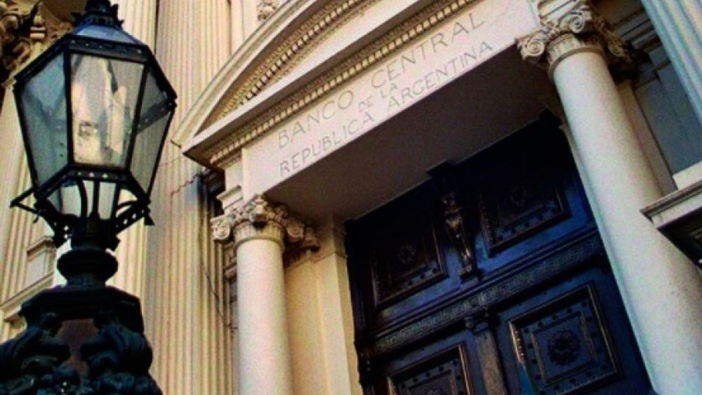 El BCRA mantuvo la tasa de interés en 27,25 por ciento